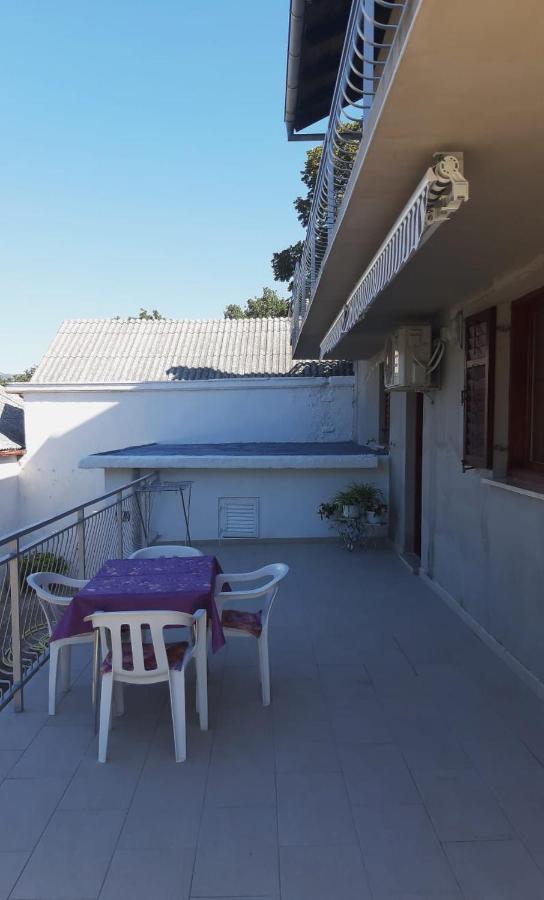 Apartman Lori Novi Vinodolski Exteriör bild